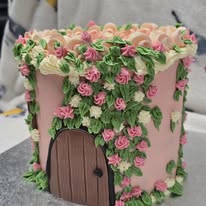Celebration Cakes – Made to Order