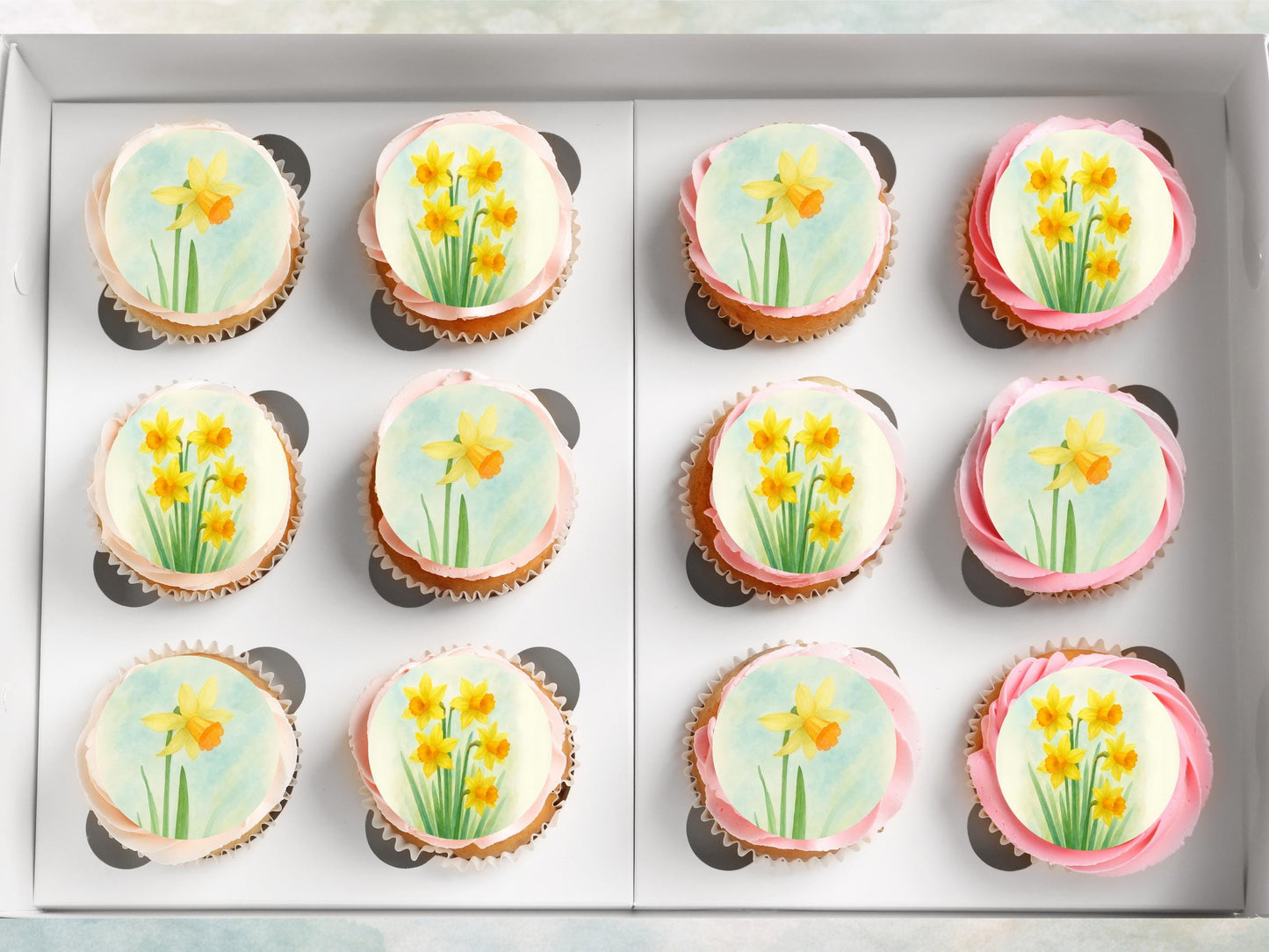 Daffodil March Birth Flower Edible Cupcake Toppers – Floral Cake Decoration