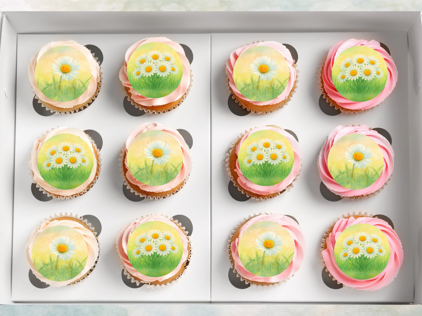 Daisy April Birth Flower Edible Cupcake Toppers – Floral Cake Decoration