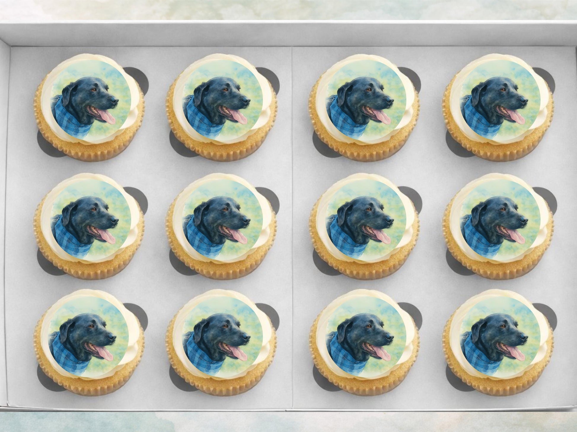Black Labrador Edible Cupcake Toppers – 12 x 2" Pre-Cut